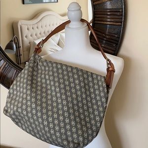 Dooney & Bourke bag